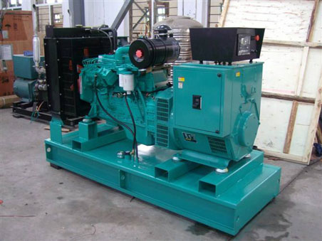 北流200kw康明斯柴油发电机组图片 北流200kw康明斯柴油发电机组图片